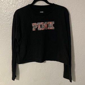 New PINK long sleeve crop top, on the thinner side, high stretch